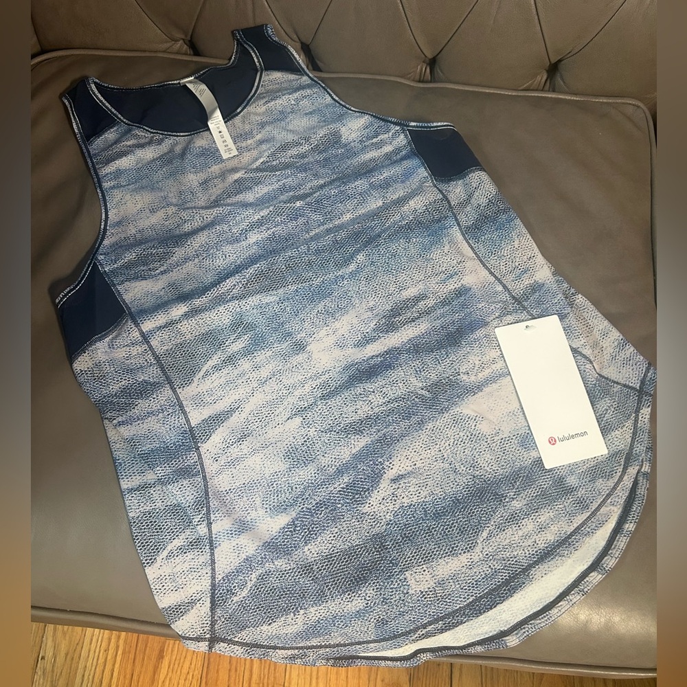 NWT Lululemon 8 Sculpt Tank II Blue and Gray Tank Top Mesh Scape Navy Multi New